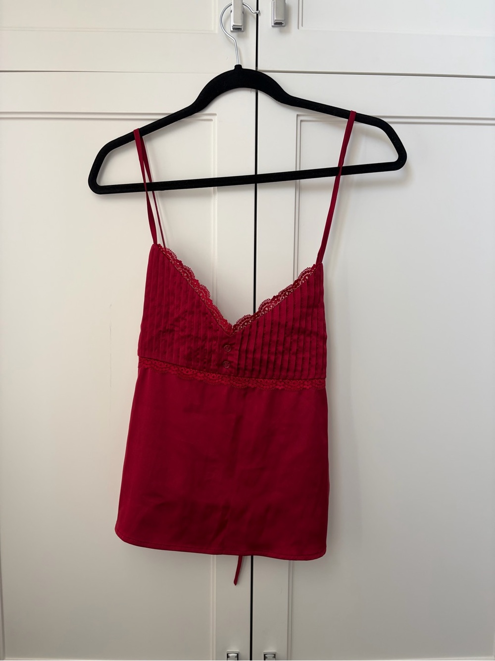 Edikted Red Lace-Trim Camisole